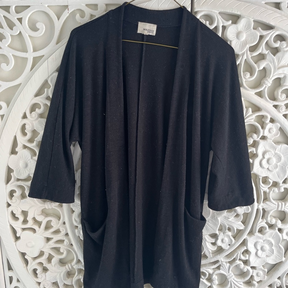 Wilfred Free Aritzia Black Open Cardigan XXS Lightweight Draped Layering Piece